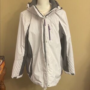 Free Country Women's Ski Jacket in White and Gray with Purple Trim